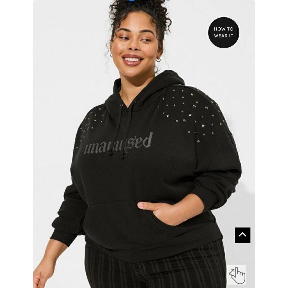 Unamused Relaxed Fit Cozy Fleece Studded Hoodie torrid size 2/xxl 2xl
